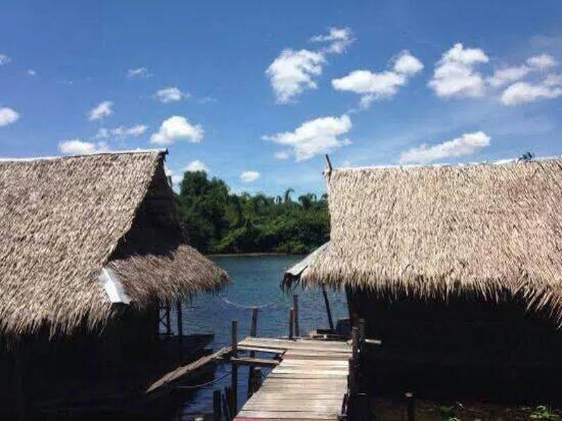 Bamboo House Kanchanaburi Exterior photo