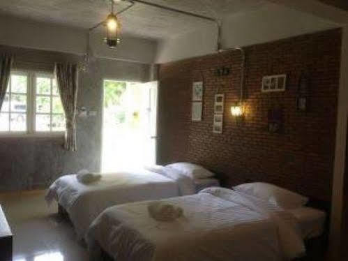 Bamboo House Kanchanaburi Exterior photo